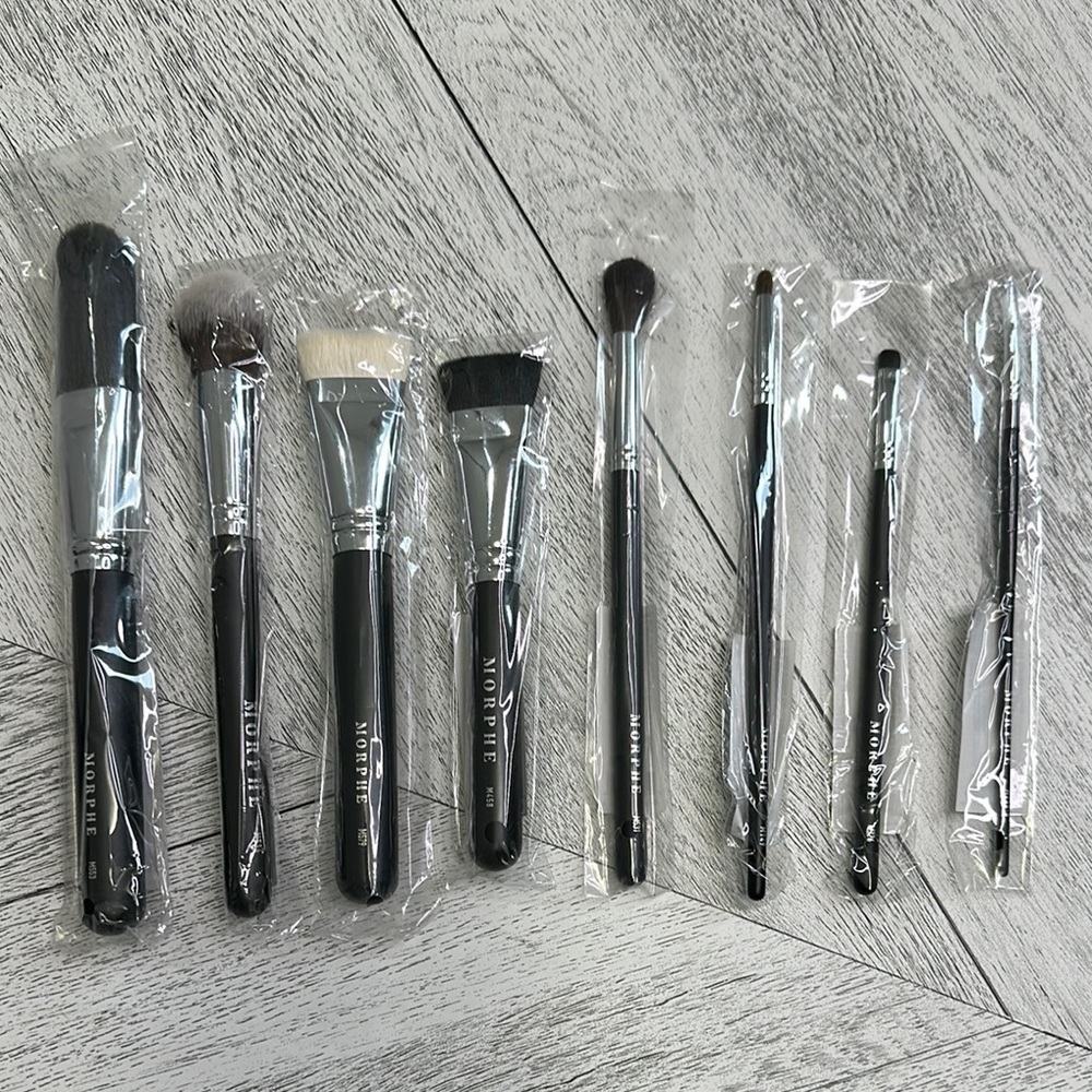 Morphe 8 Pc Makeup Brush Set NWT Black Face Eye Contour Blender Brushes